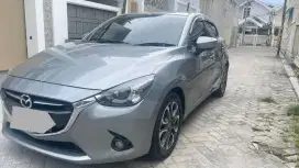 Mazda 2 GT Skyactive 2015