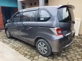 Honda Freed PSD E Matic 2015 Istimewa