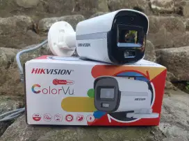 Paket cctv canggih Hikvision ColorVu malam tetap berwarna