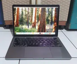 MacBook Pro 13 inch M2 Ex iBox