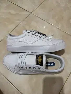 Jual Sepatu Ventela