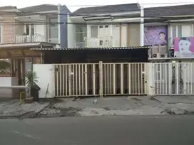 Dijual Rumah di Villa Melati Mas BSD Tangerang