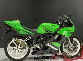 Kawasaki ninja 150-RR/150RR se pro arm 2010,mantap istimewa gokil