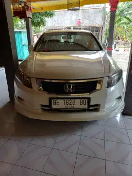 Dijual accord 2008 AT