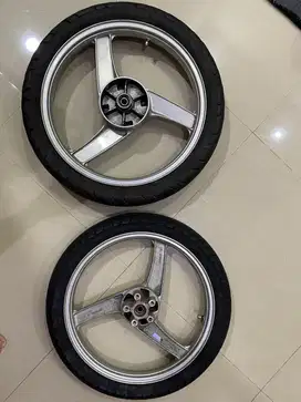 Velg Ninja Krr/rr old build up Made In Thailand