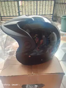 Helm Honda Vario BAru 100% dalam dus plastikan