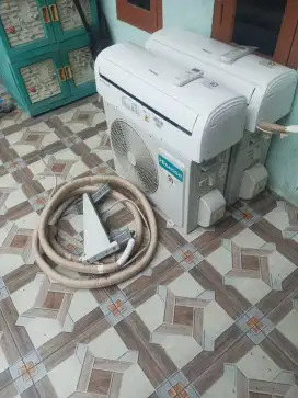 Jual disini AC bekas/rusaknya
