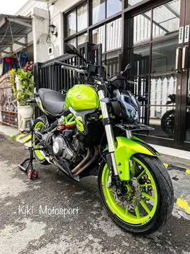 Benelli tnt 249s 2019 plat R persis baru