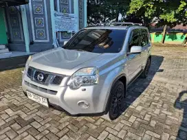 Nissan Xtrail 2.0 At 2011