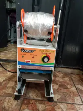 Mesin press cup /cup sealer