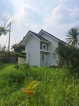 Dijual Cepat Rumah Hook di Perumahan Bukit Cimanggu City dp