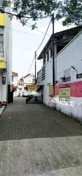 Rumah Kontrakan bagus  14 pintu