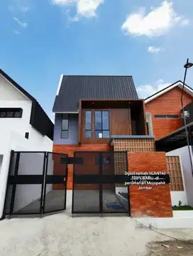 Dijual rumah 2lantai 100% baru