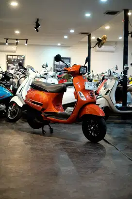 PIAGGIO VESPA MATIC S 125 IGET FACELIFT 2022 BISA KREDIT