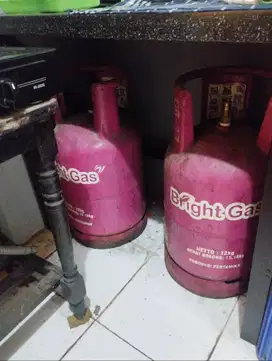 Dijual 2 tabung gas bright gas 12kg