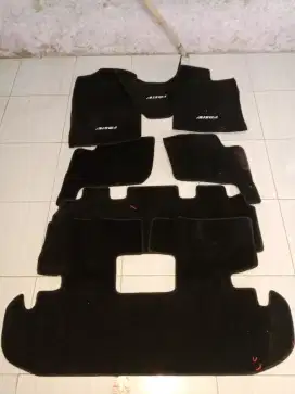 Dijual ban, karpet, dan dop velk avanza