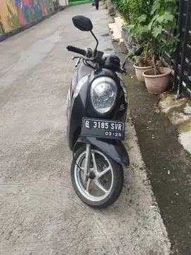 Honda Scoopy 2016