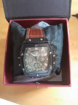 Jam tangan pria