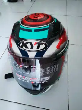 HELM KYT R10 MULUS