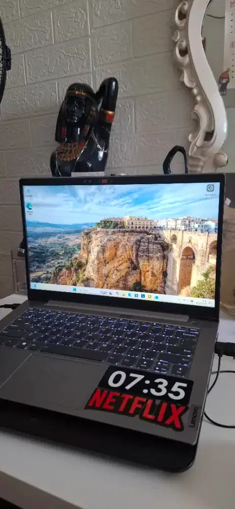 Lenovo thinkbook 14 g2 are ryzen 3 4300u ram 8 gb