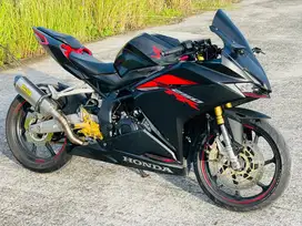 Honda cbr 250rr plat L cbr 250 hitam cbr250rr non abs babby rr 250