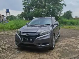 Dijual HRV E CVT Grey 2016