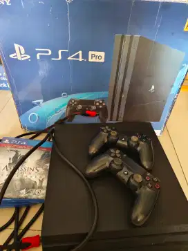 PS4 Pro 1TB Jet Black