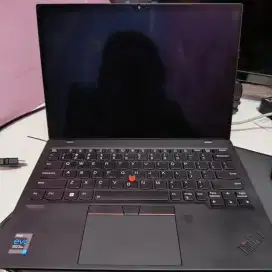 Lenovo X1 Nano Carbon
Core i7  Gen 11, 16GB Memory, 1TB SSD