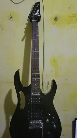 Gitar Elektrik Full Set Merk Ibanez