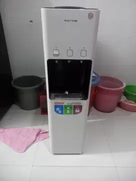 Dispenser polytron panas dan dingin