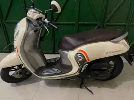 Dp500rb Scoopy coklat 2021 Gbm kredit / tunai