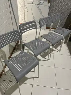 Kursi sandar / kursi makan merk ikea bekas
