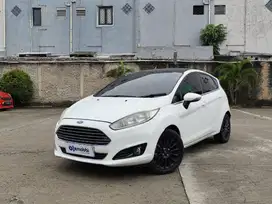 Pajak Panjang - Ford Fiesta 1.5 S Bensin-AT 2014 (TMO)