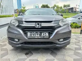 Honda HR-V S  2017