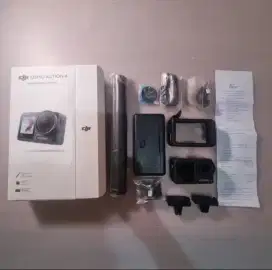 Dji Action 4 Adventure Combo Like New