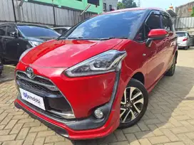 DP Rendah Toyota Sienta 1.5 Q Bensin-AT 2016 SSOSLS CRS