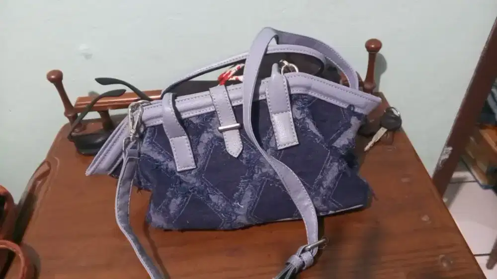 Tas slempang cantik