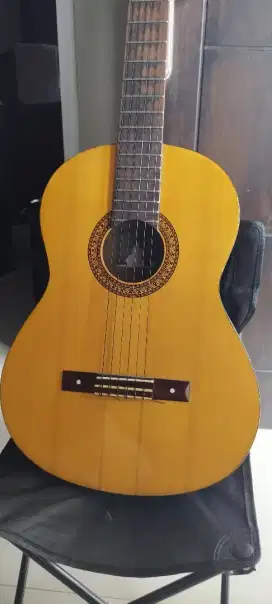 Gitar Yamaha Klasik C315 Original