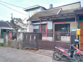 Jual rumah cepat tanah hook di perumahan bukit dago