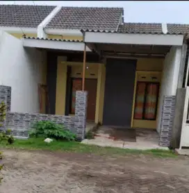 BU Rumah dijual daerah PG Toelangan