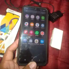 Samsung M30s Fullset bawaan, 6000mAh