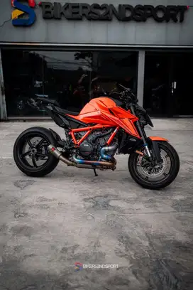 KTM SUPERDUKE R EVO 1390 z900 r6 monster