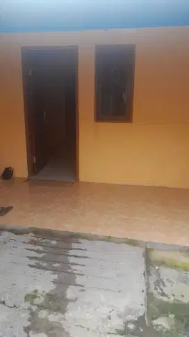 SEWA RUMAH MURAH DI PUSAT KOTA PARE