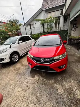 di jual mobil jazz