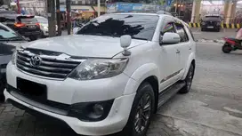 Toyota Fortuner 2012