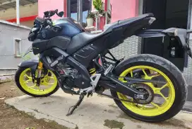 Dijual Motor Yamaha MT15