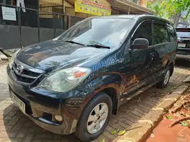 Toyota Avanza 2010 Bensin