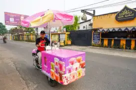 Sales motoris minuman