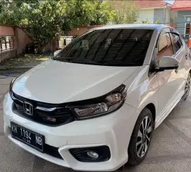 Djual mobil pakaian pribadi barang sehat dan siap pakai pajak baru