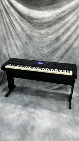 Digital Piano Yamaha DGX660 bisa flashdisk style song